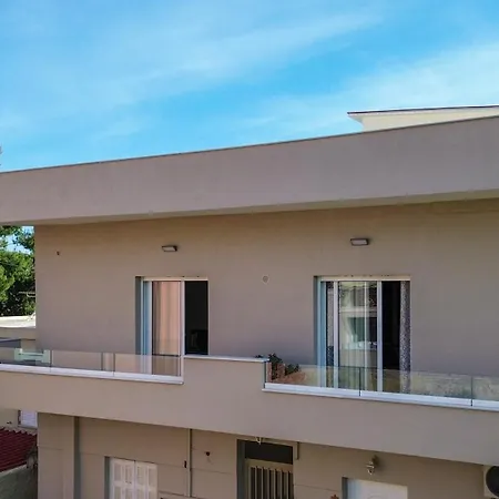 Kilada Luxury Apartment 2 Exterior photo