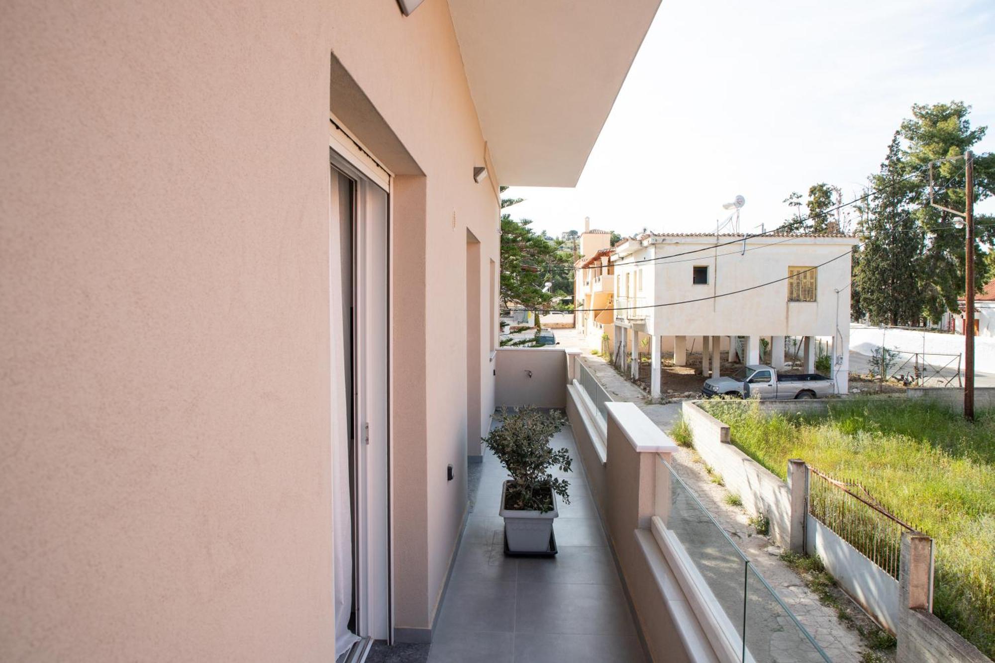 Luxury 2 Apartment Koilas