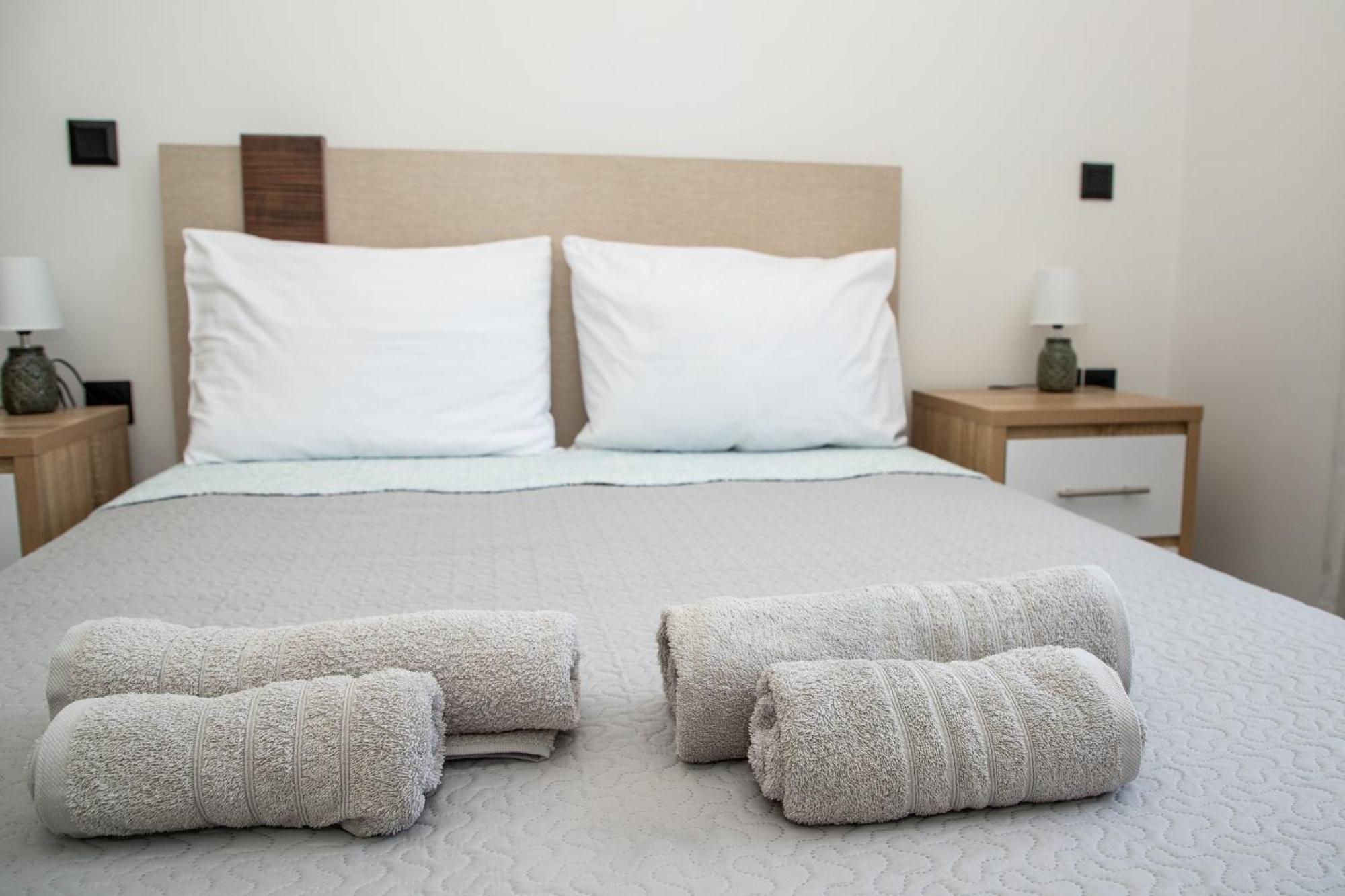 Luxury 2 Koilas